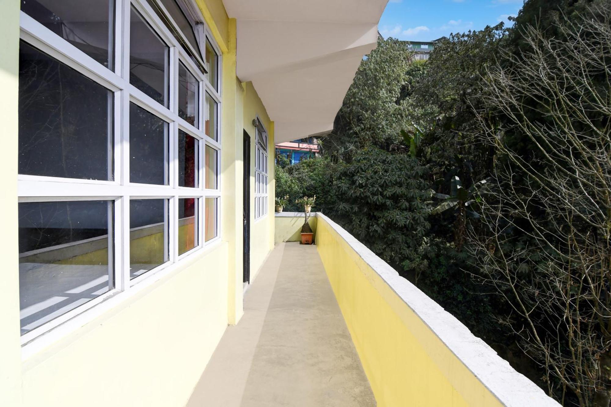 Super Hotel O Ghoom Formerly Aps Homestay Ghum Εξωτερικό φωτογραφία