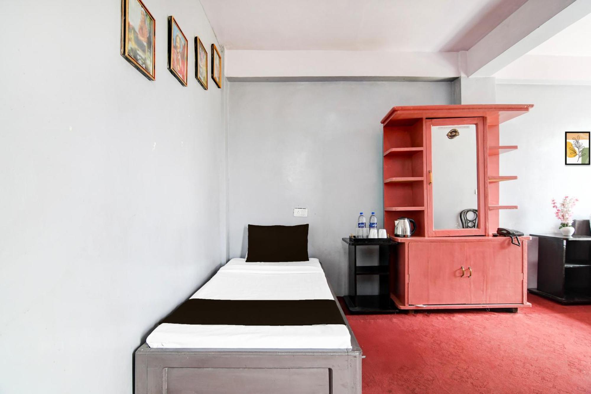 Super Hotel O Ghoom Formerly Aps Homestay Ghum Εξωτερικό φωτογραφία