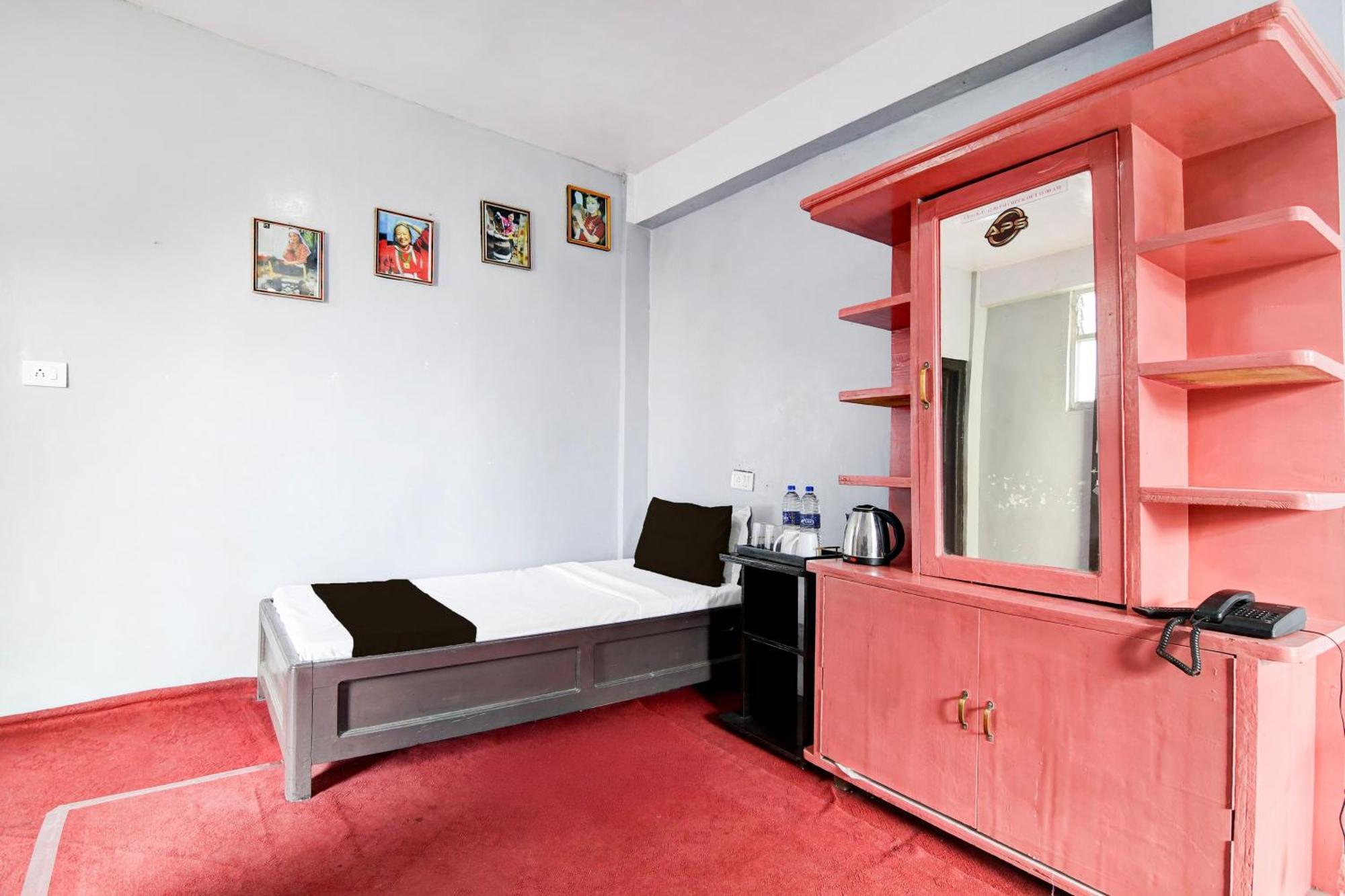 Super Hotel O Ghoom Formerly Aps Homestay Ghum Εξωτερικό φωτογραφία