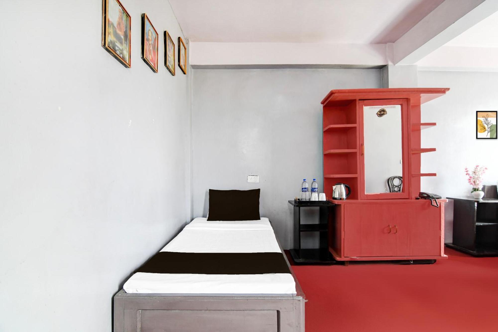 Super Hotel O Ghoom Formerly Aps Homestay Ghum Εξωτερικό φωτογραφία